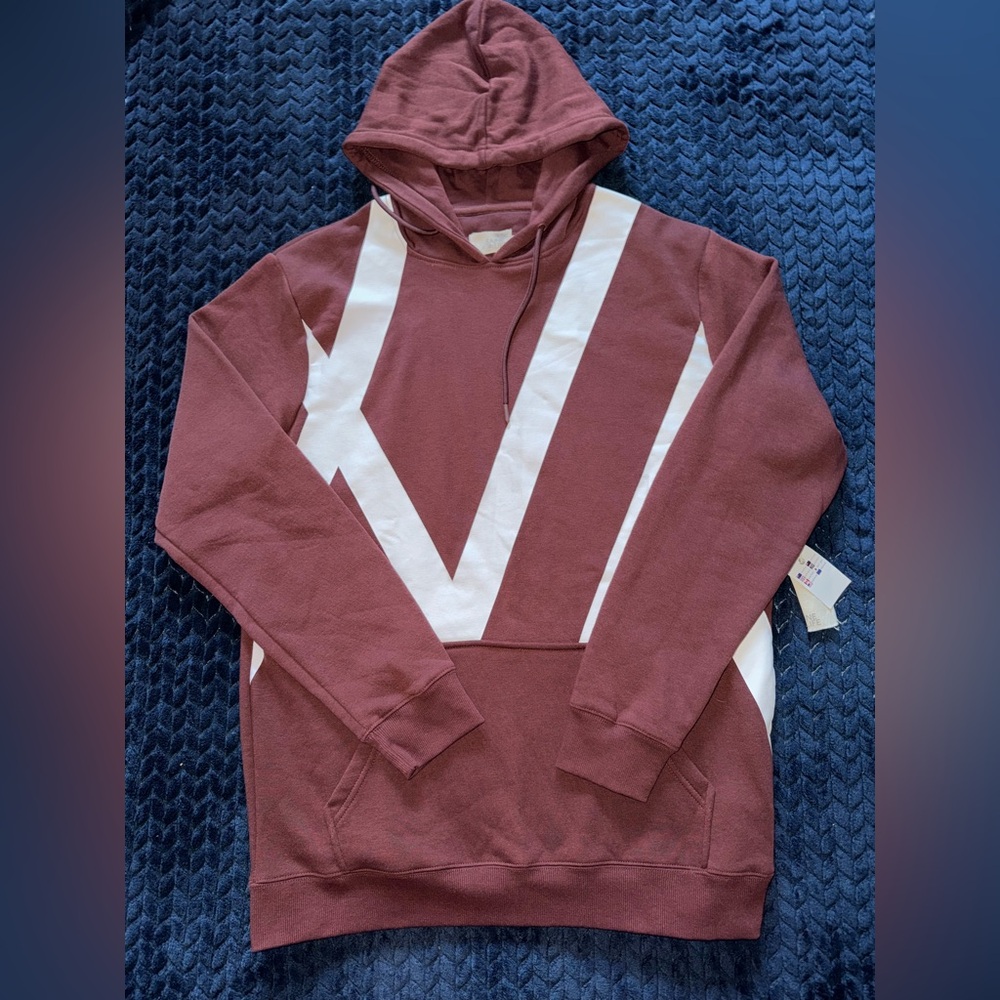 Saine Life Men’s Burgundy and White Oversized Hoodie  Pullover Size‎ Large NWT